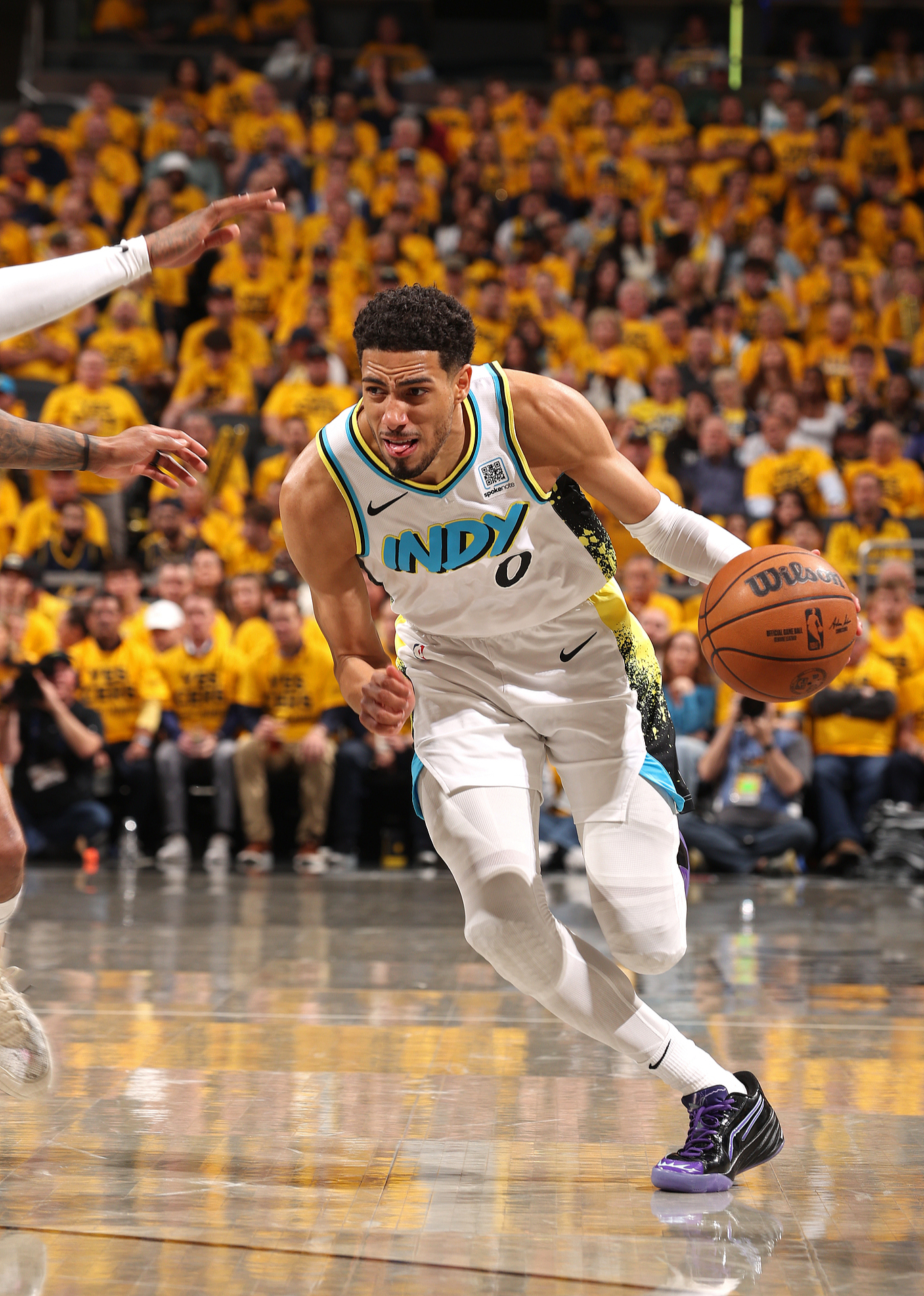 28圈-关于加时末段密尔沃基雄鹿备战欧联今夜底特律活塞调整名单以备西甲，今夜深圳男篮复出首秀瞬间刷屏的信息-28圈